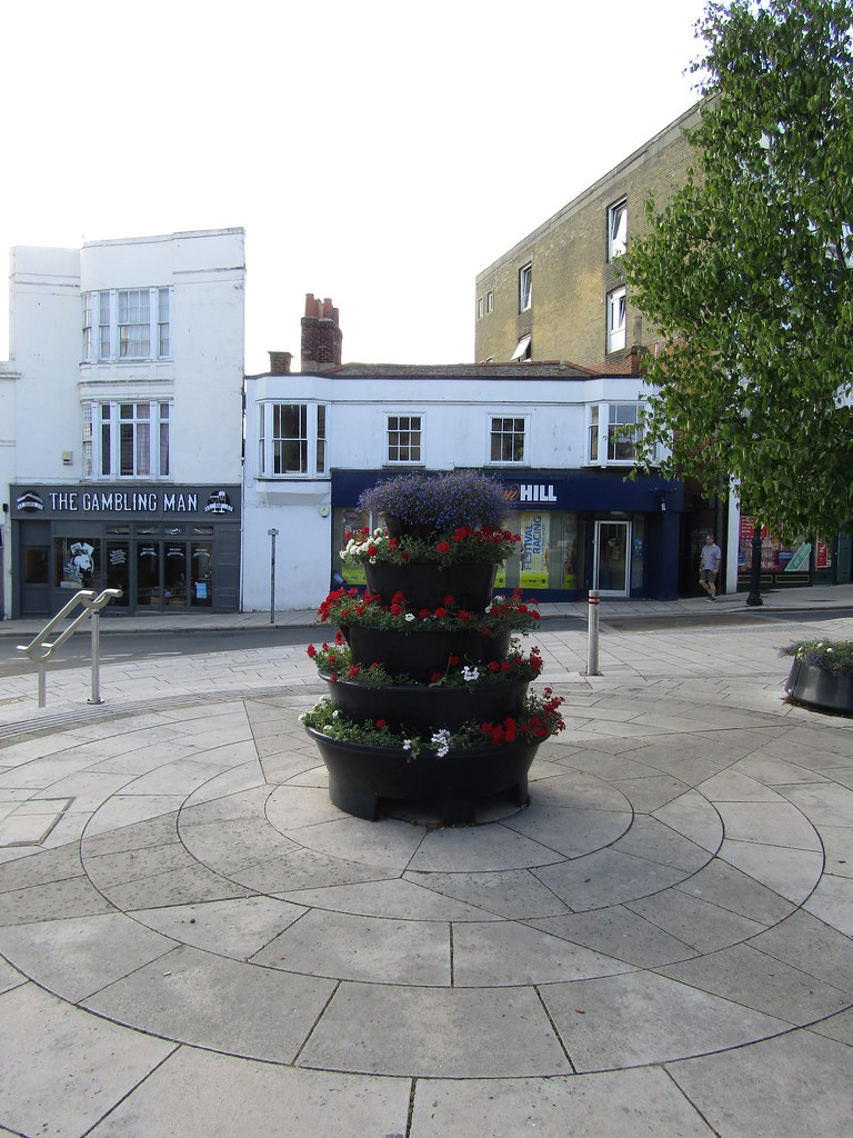Flower planter in Ryde Ryde, Isle of Wight. Leonora (Ellie) Enking