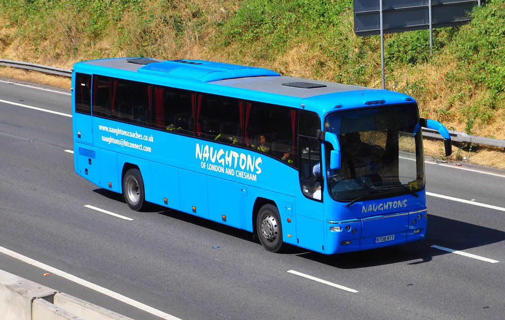 Naughtons Naughtons NT08 NTT on the M1...July 12 2018. Richard Flickr