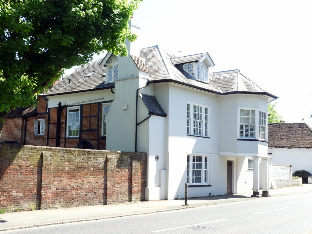 Whitnorth The Street, Shalford. Early 17th century, refron… Flickr