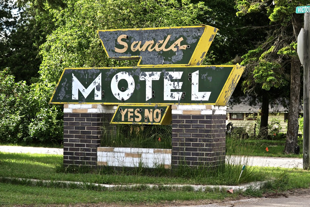 Sands Motel, St. Ignace, MI Sands Motel, 1550 Business Loo… Flickr