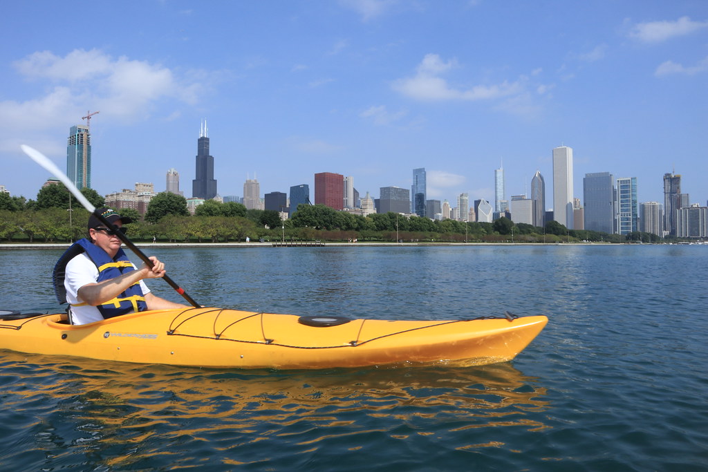 Kayaking Lake Michigan at Chicago Daniel/Dan Eidsmoe Flickr