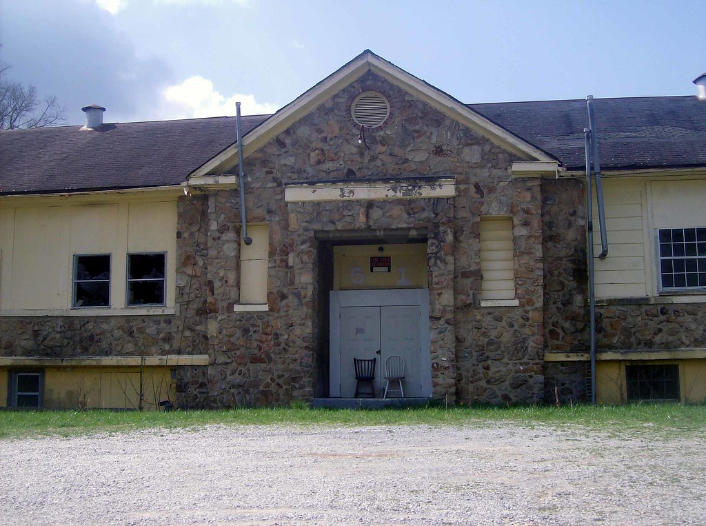 Old Flat Lick School Flatlick, Kentucky Jamie Middleton Flickr