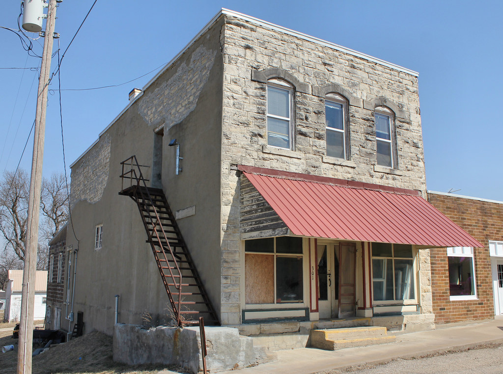 Downtown Building Circleville, KS Tom McLaughlin Flickr