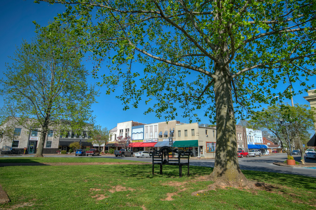 Downtown, Lawrenceburg, Tennessee ap0013 Flickr