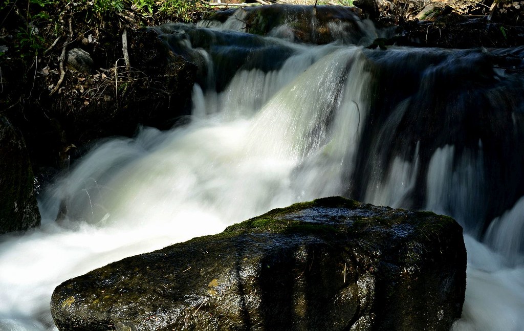 2018_0513EffinghamFalls0015 Effingham, New Hampshire. Eff… Flickr