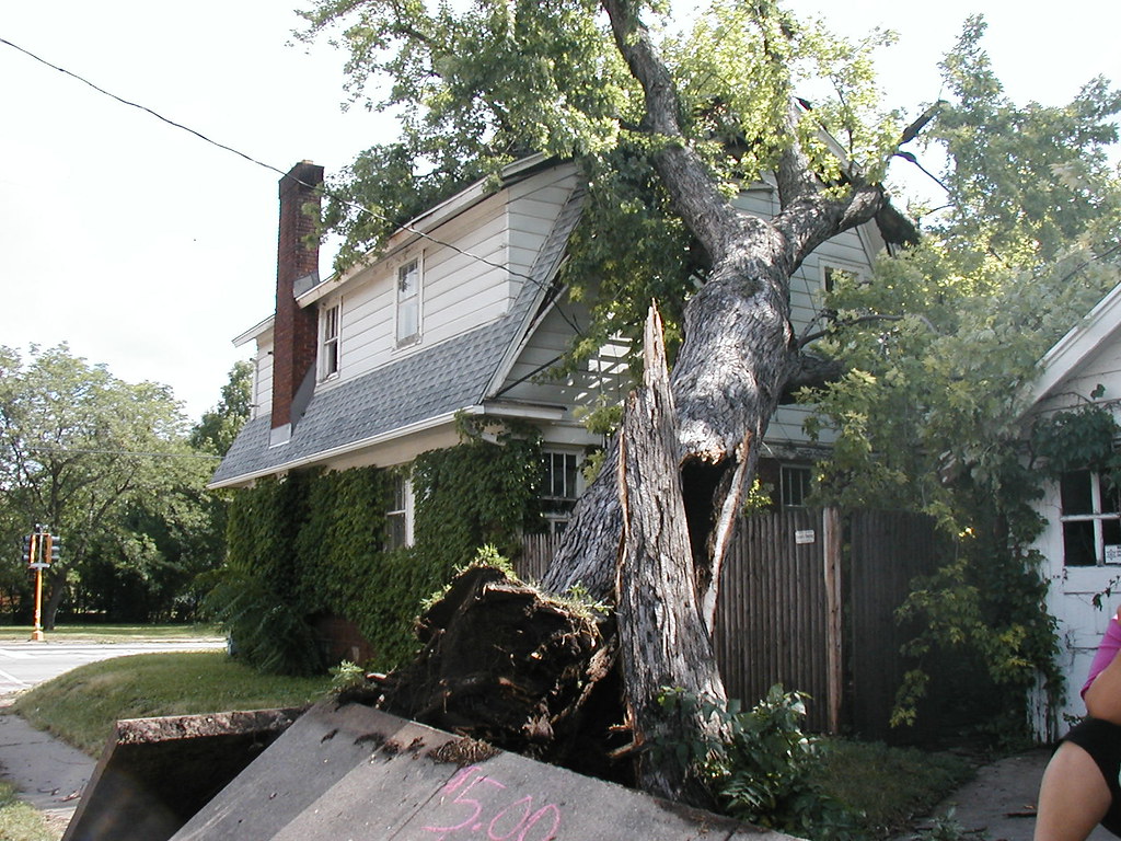 July 5 Storm in Rockford, Illinois Damage from huge storm … Flickr