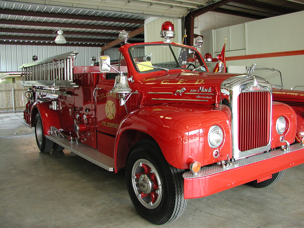 Vintage Mack Fire Truck, Columbus, TX P9149424 David Stall Flickr