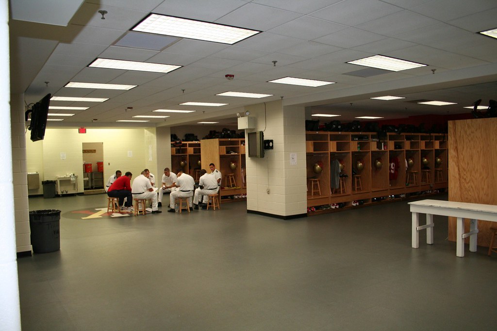 IMG_2349.JPG Locker room pregame meeting Tom Woodward Flickr