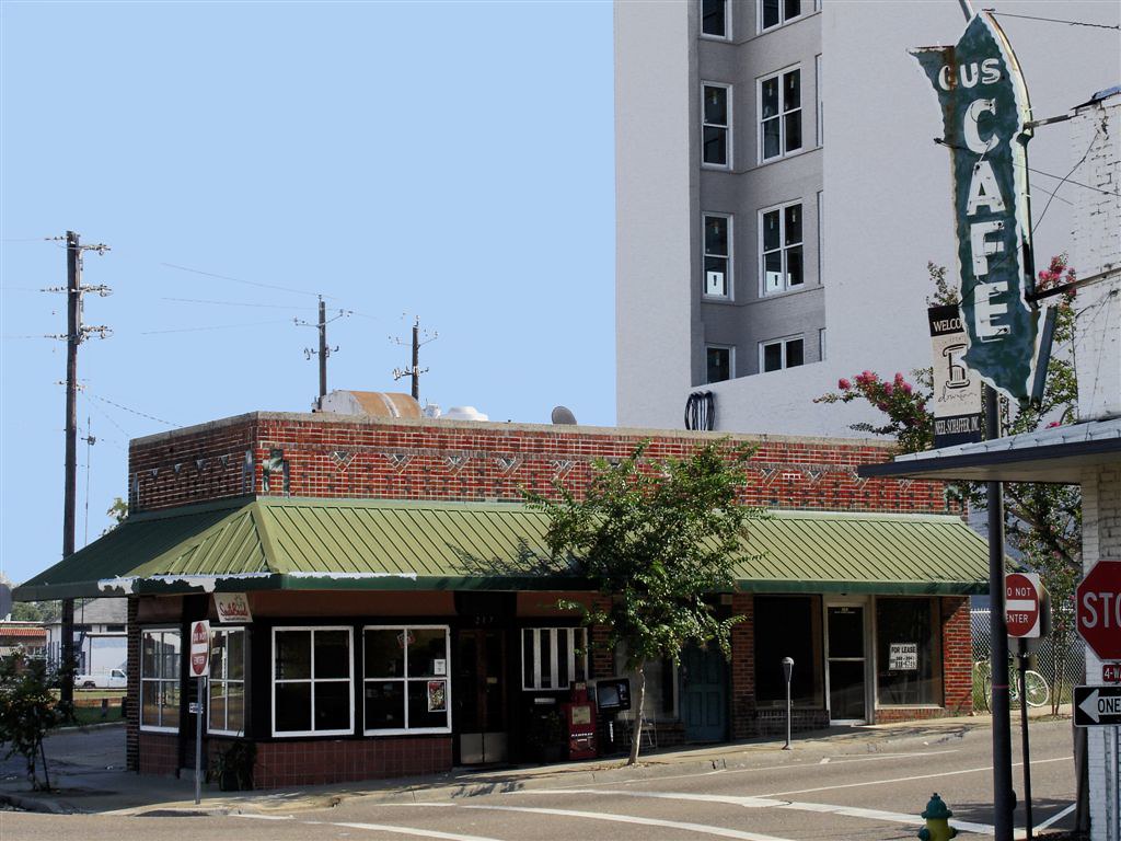 cafes, Hattiesburg, MS Patrick Q Flickr