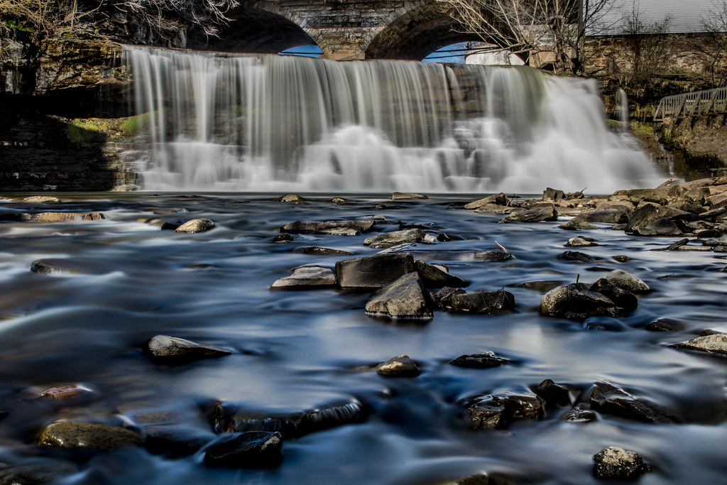 Chagrin Falls The main falls on the Chagrin river in Chagr… Flickr