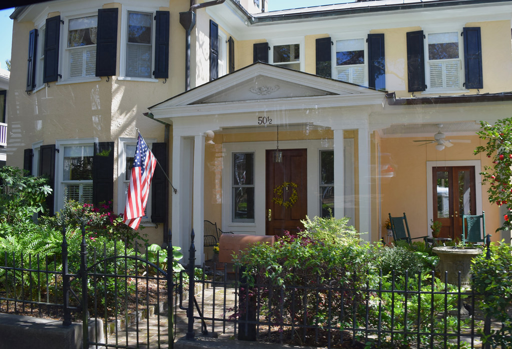 Once Servants Quarters The "1/2" address in Charleston, So… Flickr