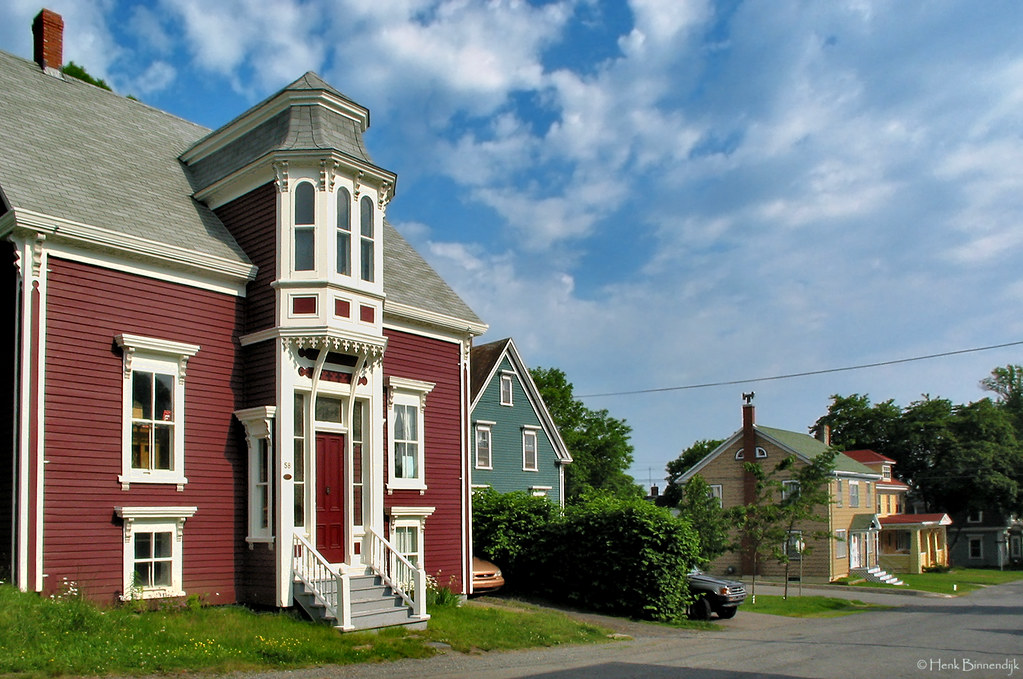 Canada Lunenburg, Hopson Street bump Lunenburg, Nova Scot… Flickr