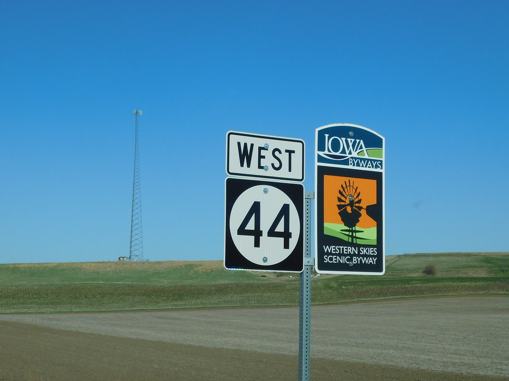 Iowa State Highway Signs Portsmouth, Iowa Jimmy Emerson, DVM Flickr