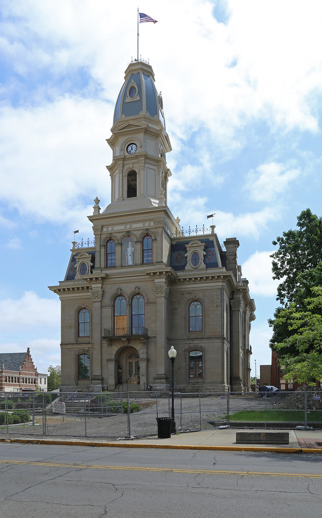 Logan County Courthouse — Bellefontaine, Ohio Christopher Riley Flickr