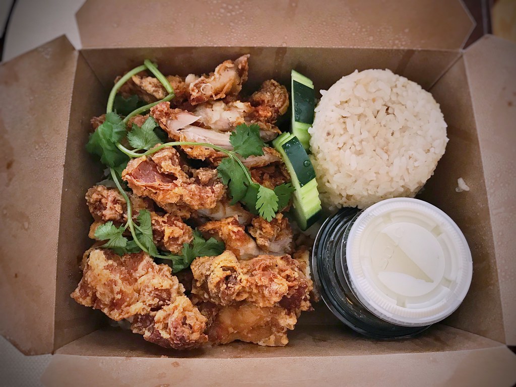 Hainan Fried Chicken Rice Lightly breaded Juicy Fried Chi… Flickr