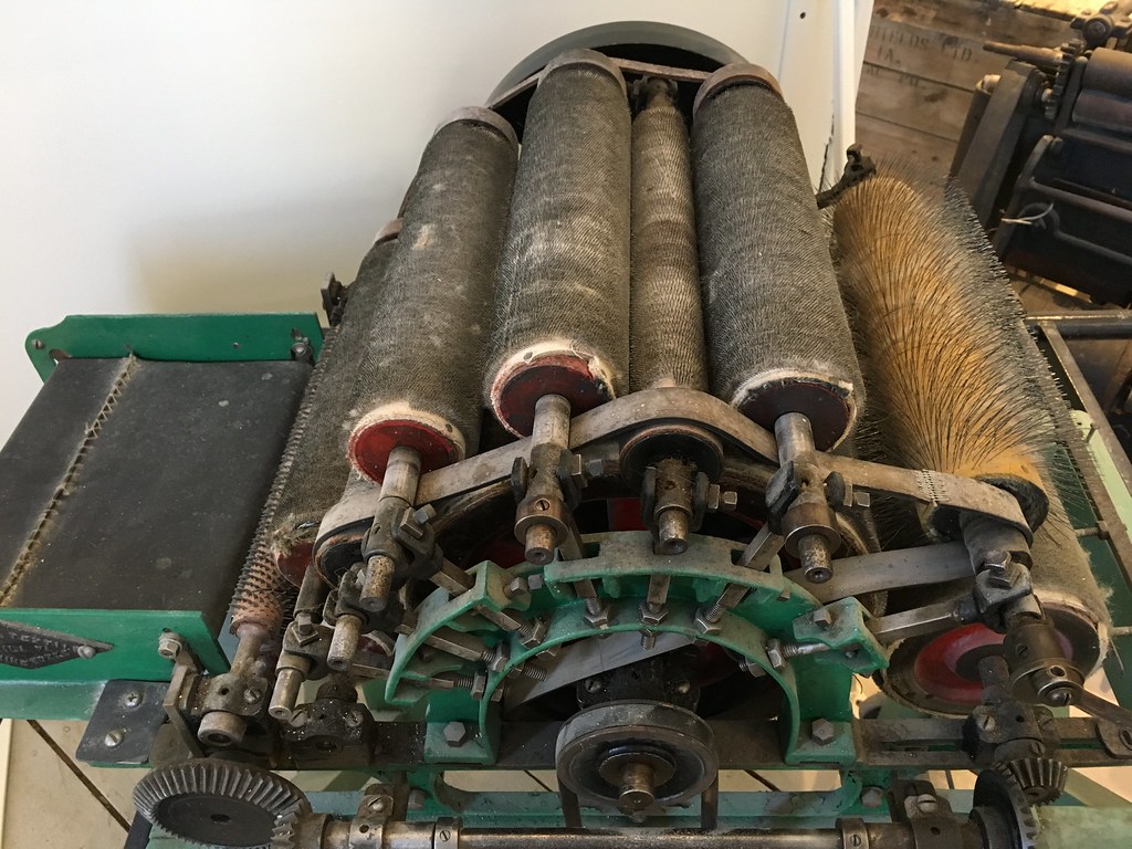 Carding machine at the Textile Museum Used to groom and cl… Flickr