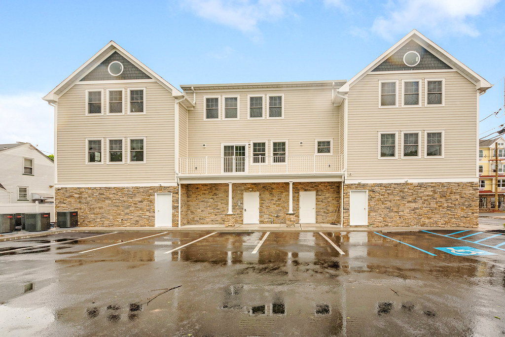 D75_8694 499 Hamilton St, Somerset exterior Stephen Harris Flickr