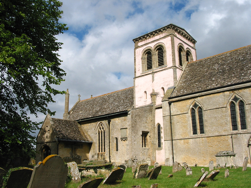 Langford, Oxfordshire Langford on the Gloucestershire bord… Flickr
