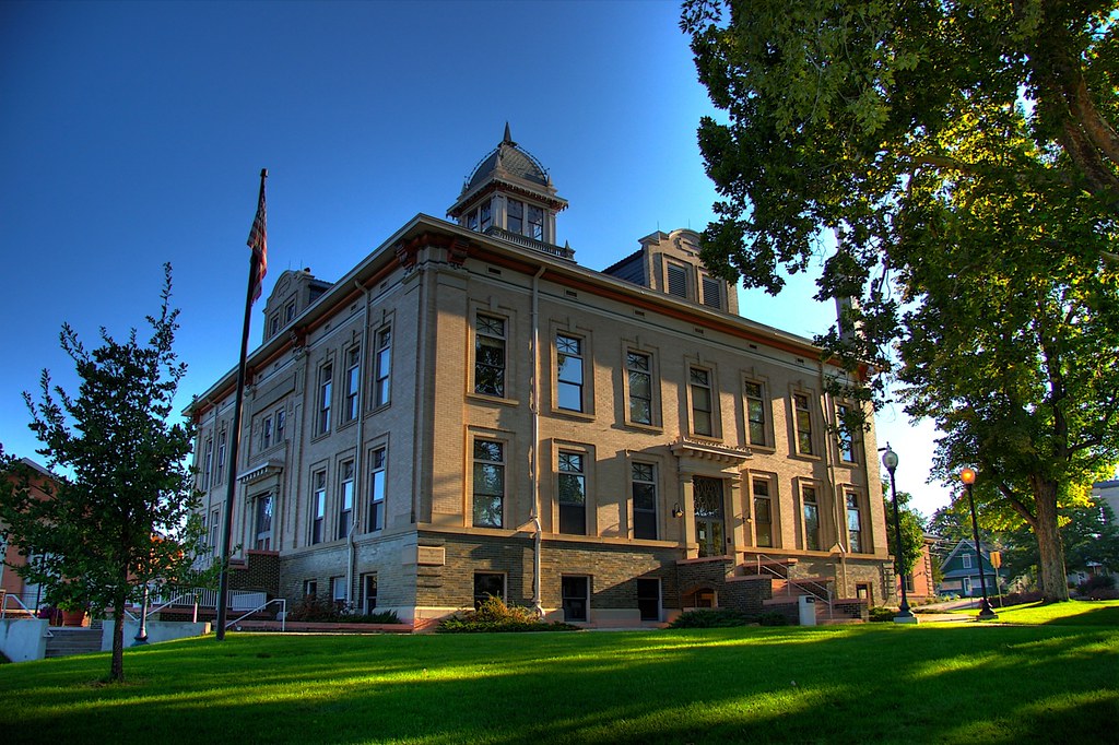 Flickriver Photoset 'Morning in Downtown Littleton' by mike thomas