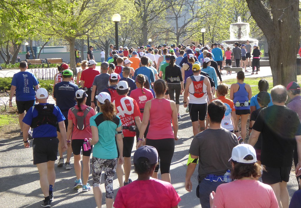 Running Room (Slater St) May 13, 2018 P1150917 Ian Hunter Flickr