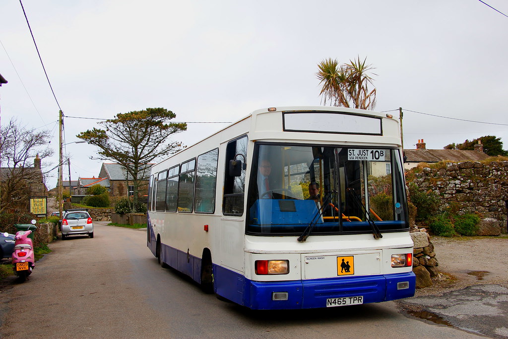 Zoar Garage N465TPR Bottallack Zoar N465TPR is a Denni… Flickr