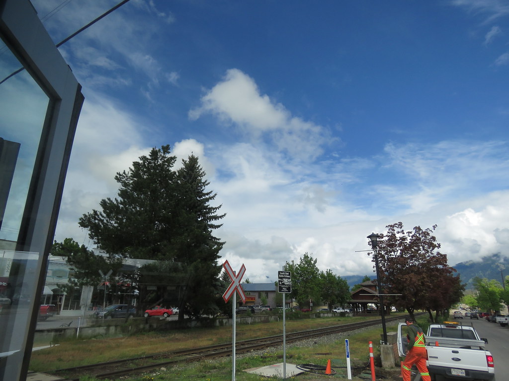 IMG_7344 Spirit Square Armstrong Station Park on south… Flickr