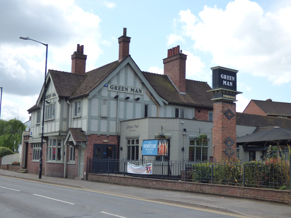 Green Man Warwick Road, Kenilworth After arriving at Ken… Flickr