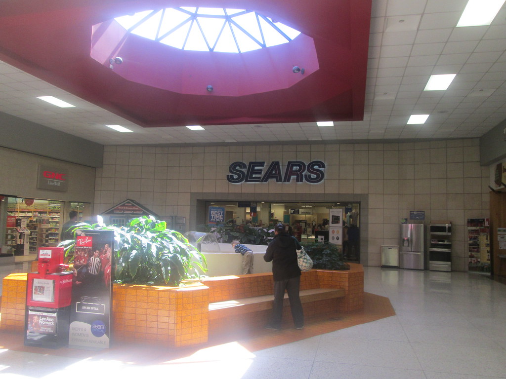 Sears Planter Indiana, PA. April 2017. … Flickr