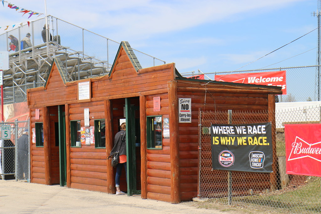 4.22.18 La Crosse Fairgrounds Speedway ticket booth Flickr