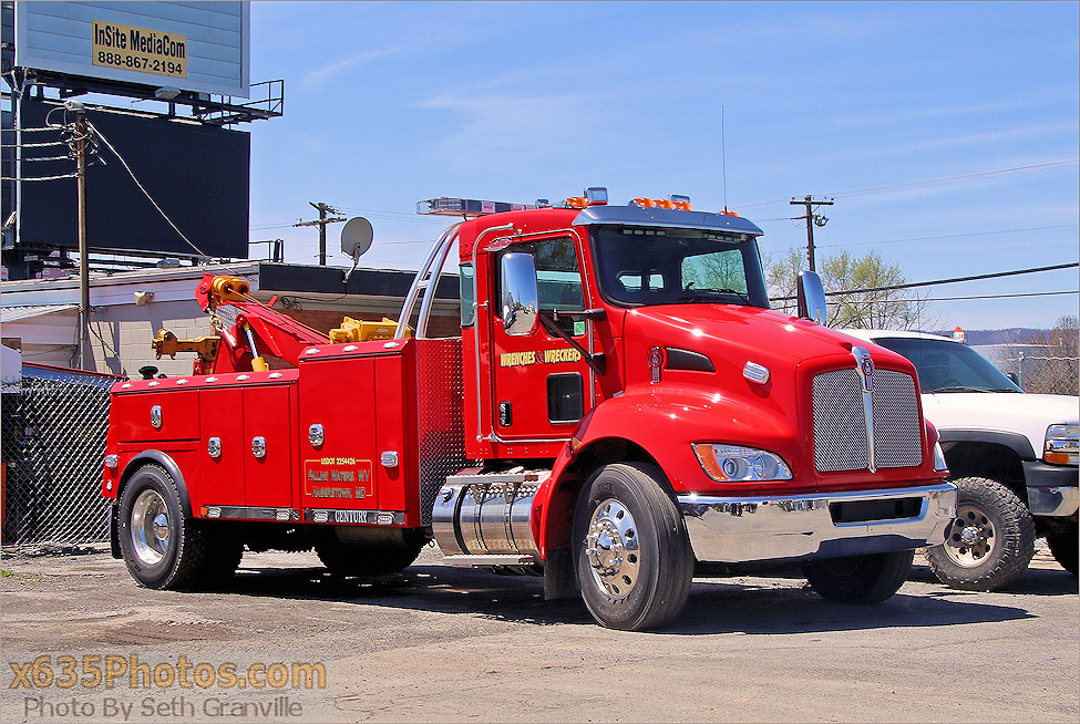 Wrenches Wreckers 2017 Kenworth T370 / Century 3212 G2 Seth