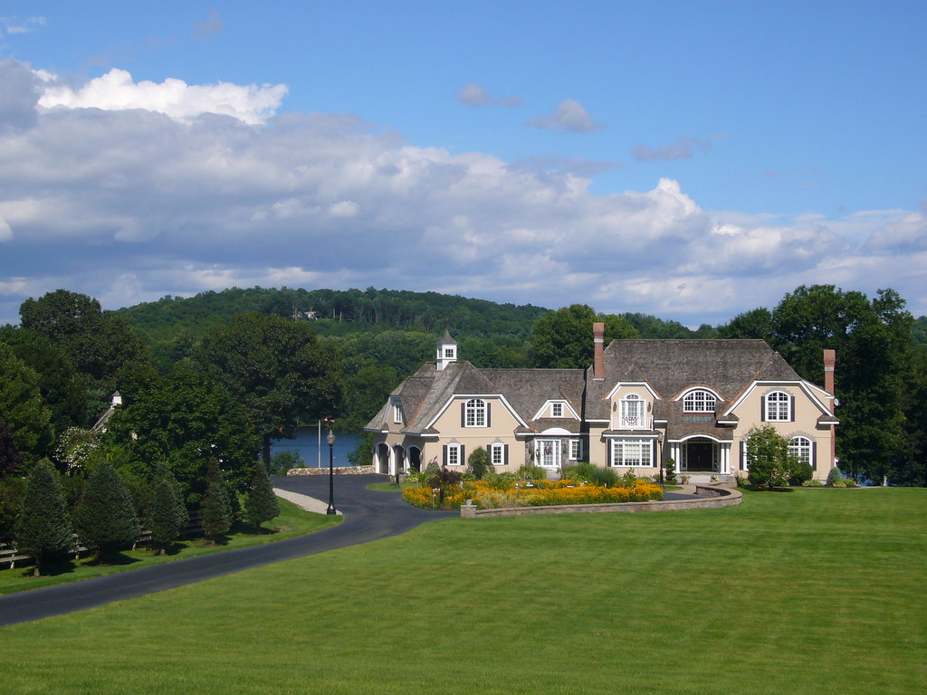 Haverhill, MA, house on East Broadway [04.08.2008] Flickr