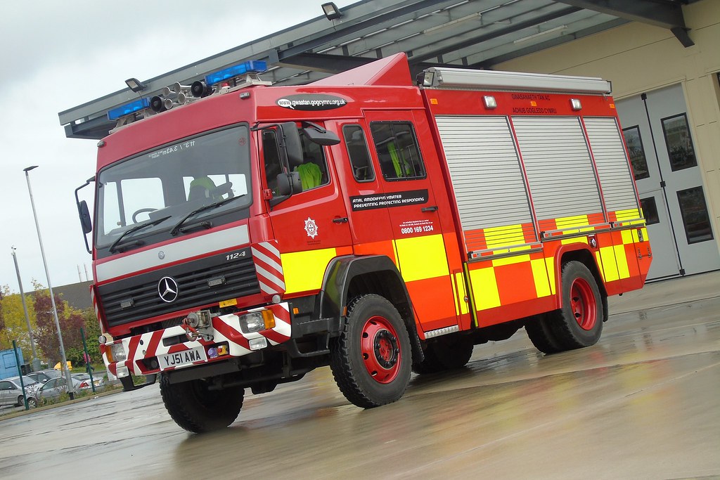 North Wales Fire and Rescue Service/Gwasanaeth Tân ac Achu… Flickr