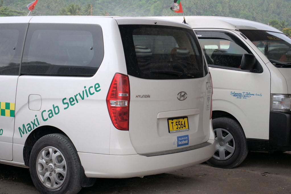 Taxi in Rabaul, ENBP, Papua New Guinea PNG taxi plates are… Flickr