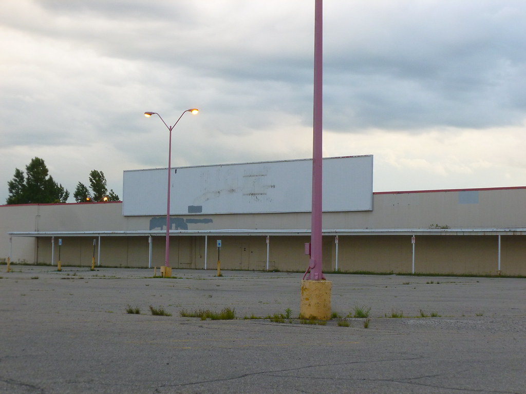 former Kmart, Dort Hwy, Flint, MI (2) 4002 S Dort Highway,… Flickr