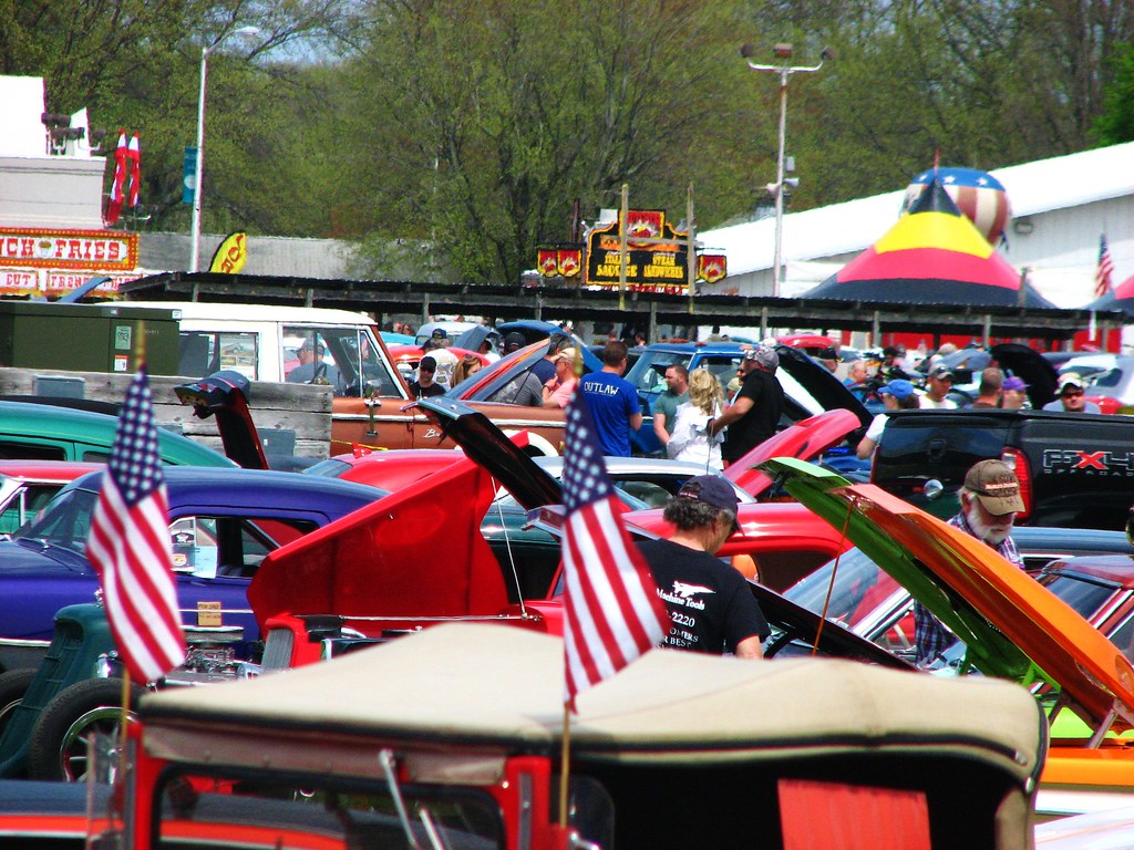 FUN AT THE CAR SHOW The 2018 Rhinebeck NY car show. RICHIE W Flickr