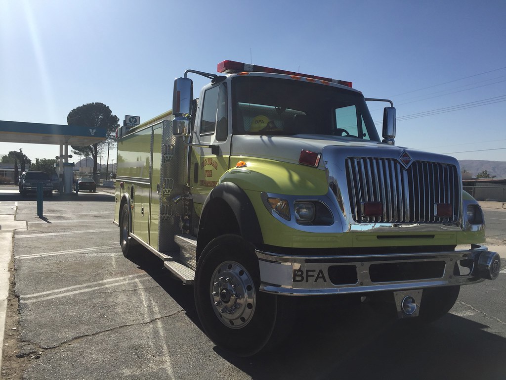 Big Bear Fire Department Water Tender 282 (BFA WT282) com… Flickr