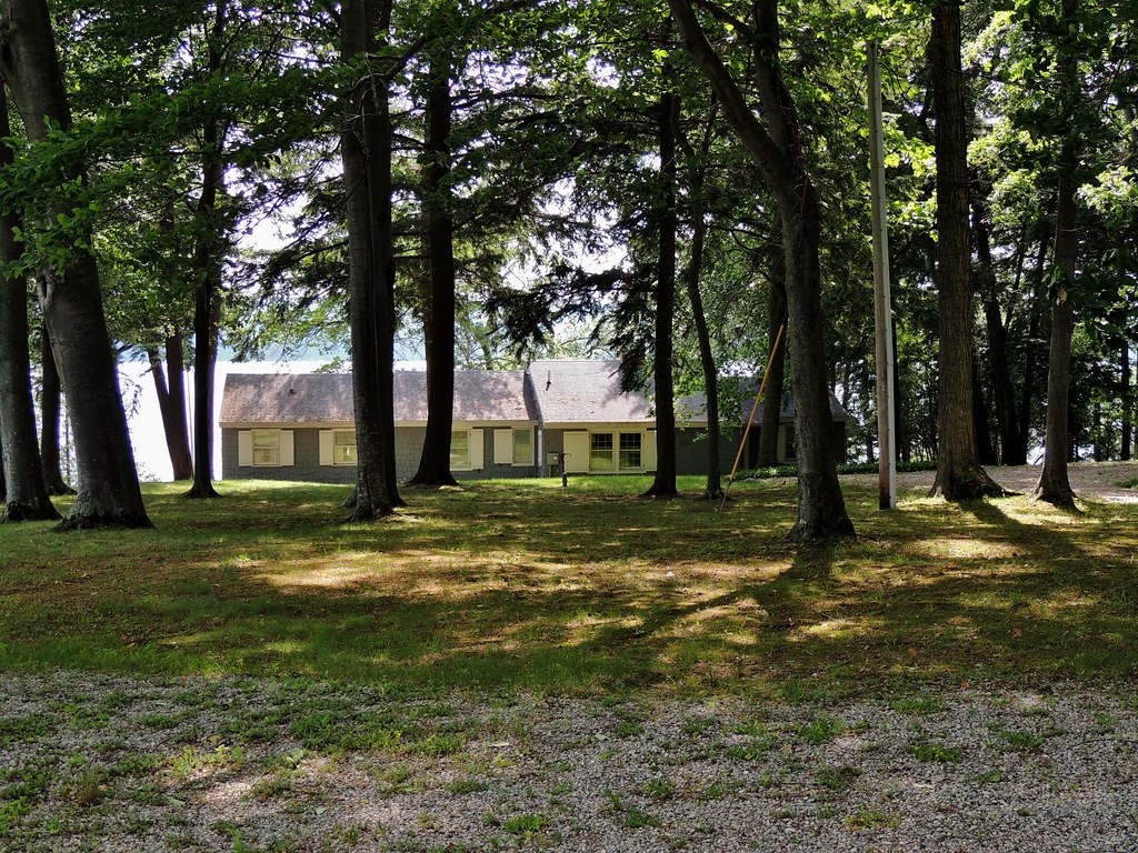 Walloon Lake, Michigan The Ernest Hemingway Cottage, also … Flickr