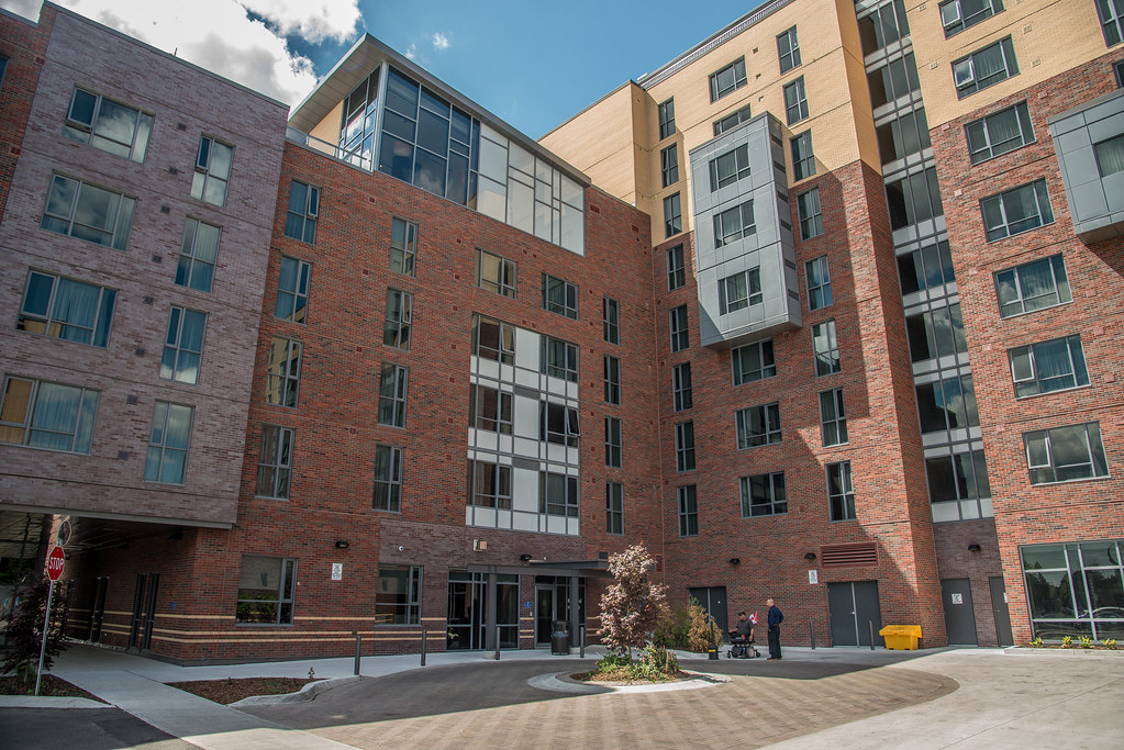 Richmond Hill Community Hub 10415 Yonge Street, Richmond H… Flickr