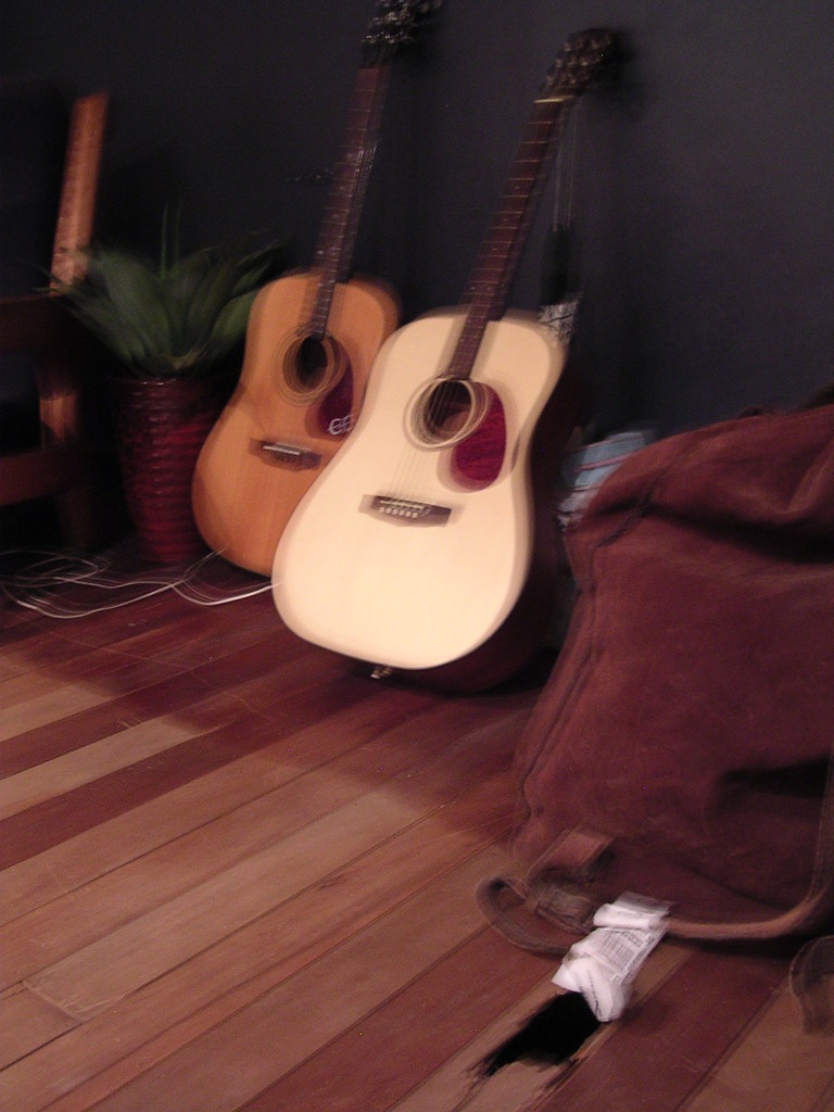 road rhythms Guitars wait for guitarists. Not long. faimaurobati