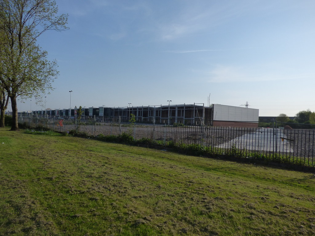 Junction Nine Retail Park Winwick Quay, Warrington a photo on