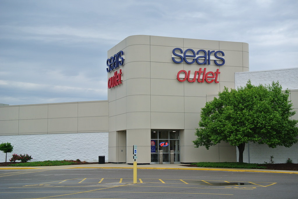 Sears Outlet Fairview Heights IL gameking3 Flickr
