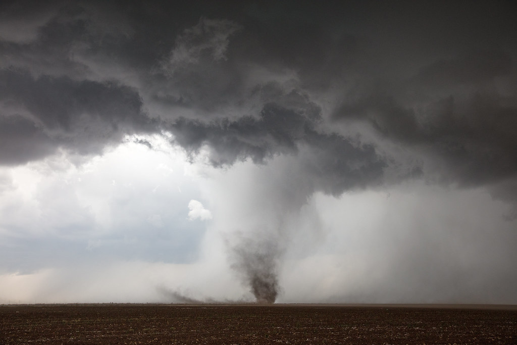 Vernon Tornado Tornado captured 5 miles North of Vernon, T… Flickr
