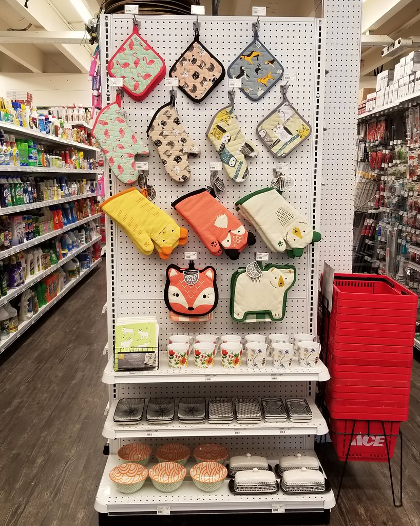 Now! Design Hassett Ace Hardware Belmont, California USA 0… Flickr