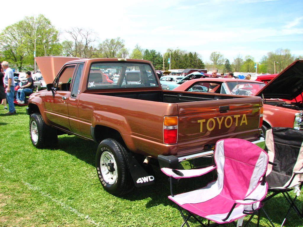 A 1986 TOYOTA 4X4 Seen at the 2018 Rhinebeck NY car show. RICHIE W Flickr