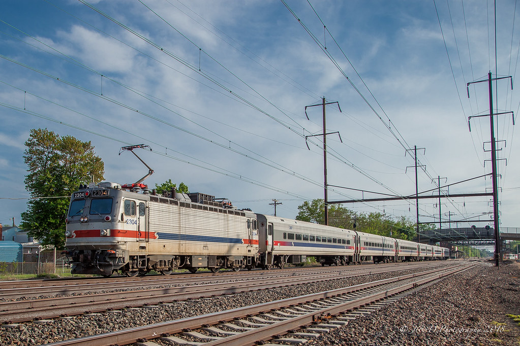 SEPTA Train 9745 Levittown, PA With station work comple… Flickr