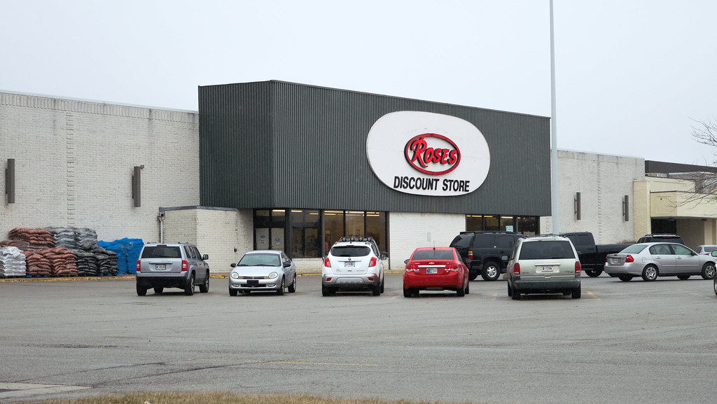 Roses Discount Store a photo on Flickriver