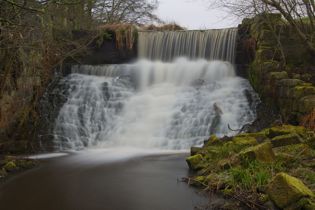 BOB’S BREW WEIR, HORWICH, LANCASHIRE, ENGLAND. a photo on Flickriver