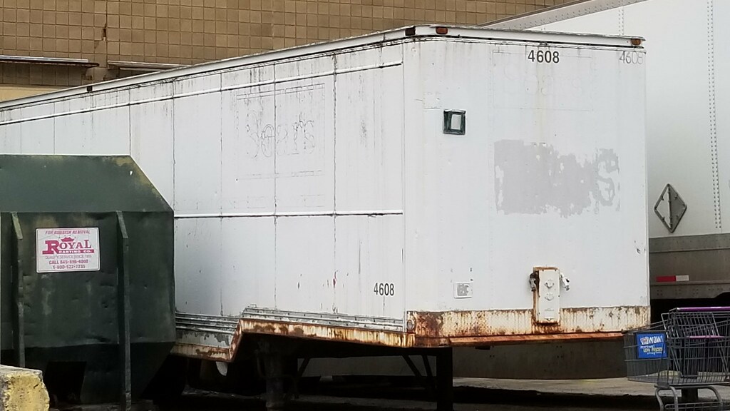 Sears Newburgh Mall Newburgh, NY March 2018 Mike Kalasnik Flickr