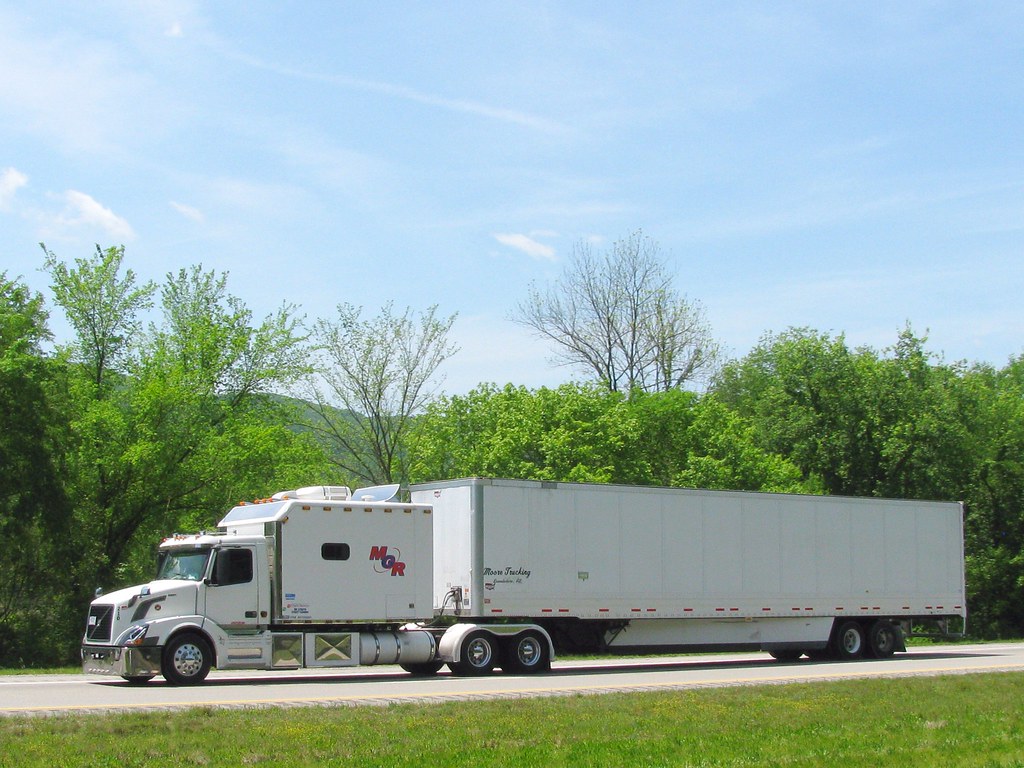 MGR Express / Moore Trucking tnsamiam Flickr
