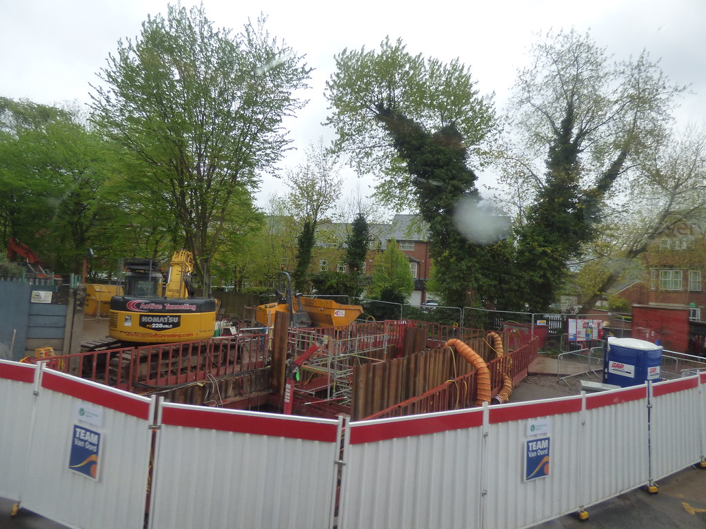 Pershore Road, Selly Park flood defence works From the n… Flickr